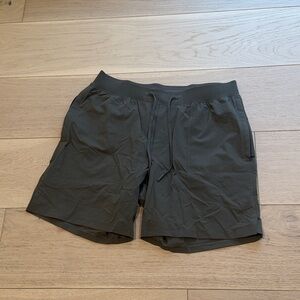 Lululemon Pace Breaker Linerless Short 7”